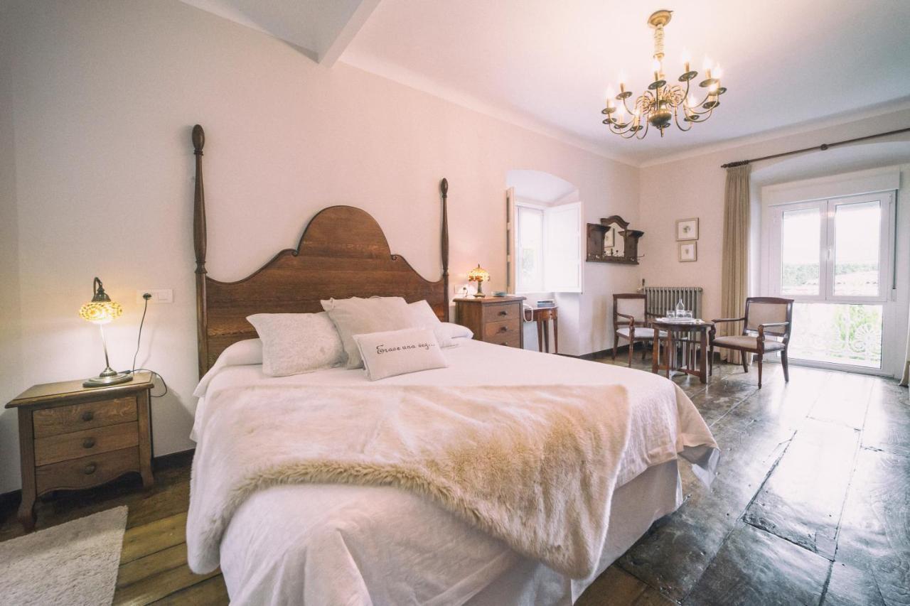 La Casona De Amandi Hotel Villaviciosa  Kültér fotó