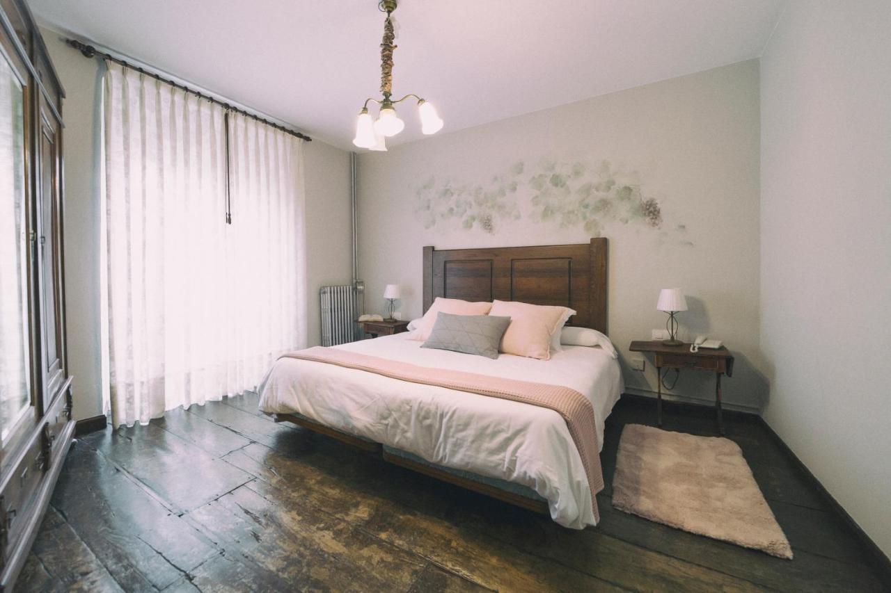 La Casona De Amandi Hotel Villaviciosa  Kültér fotó
